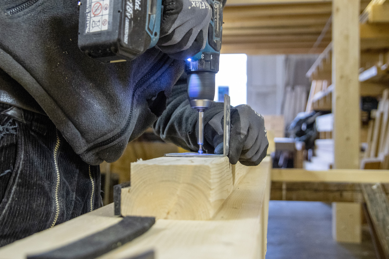 Dachdecker-Jung-Werkstatt-03small